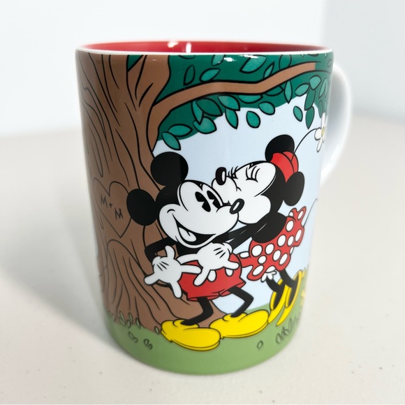Disney Store Mickey Mouse & Minnie Mouse Picnic Kiss Coffee Mug 12oz. - Picture 1 of 8